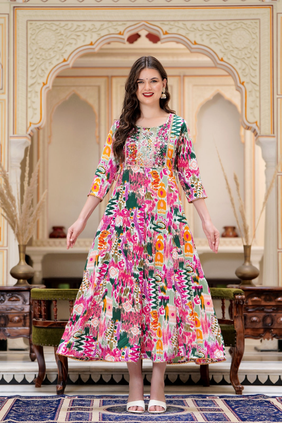 Women's Pure Viscose Rayon Floral Print Straight Kurti - Multicoloured